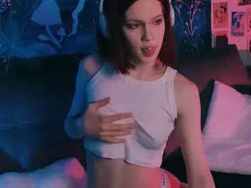 babe_moister from Chaturbate