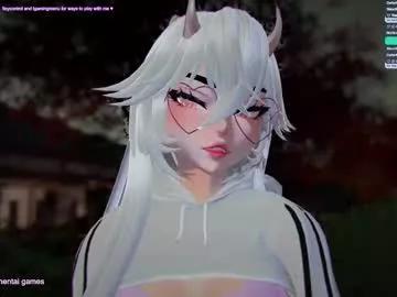 babydollstarlit from Chaturbate