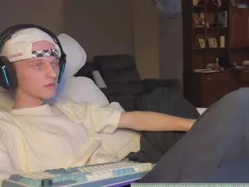 babyfacenorth from Chaturbate