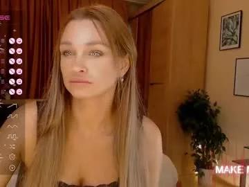 barbie_kiss1 from Chaturbate