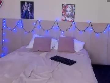 barbiemuscle1 from Chaturbate