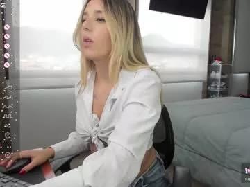 bella_blue_ from Chaturbate