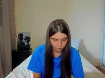 bella_foryou from Chaturbate