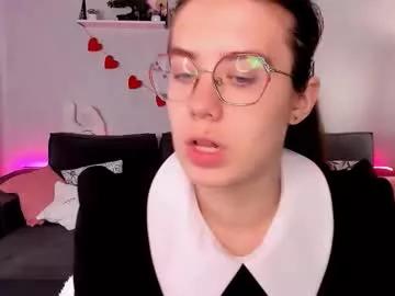 bellacaress from Chaturbate