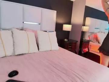 bellafernandez from Chaturbate