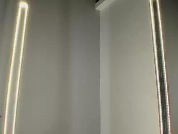 bellajonees_ from Chaturbate