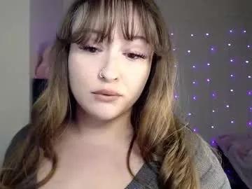 bellamonroee from Chaturbate
