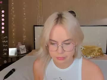 bellatip from Chaturbate