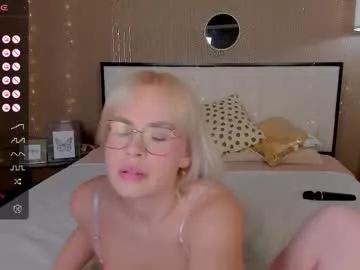 bellatip from Chaturbate