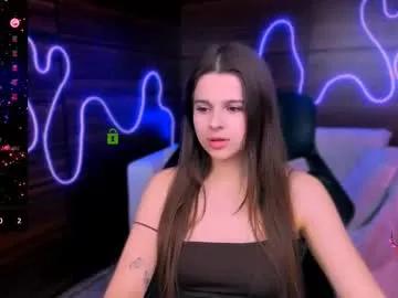 berry_alma from Chaturbate