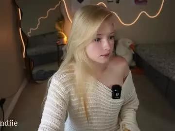 Photos of bestblondiiecb from Chaturbate is Freechat