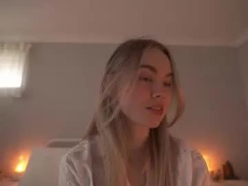 bibi_it_is from Chaturbate