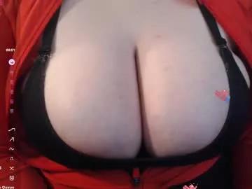 Bigbittiesandfun webcams show profile image 