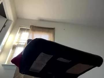biggerthanasnicker from Chaturbate