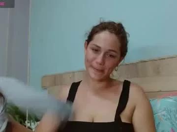 biki_sensual from Chaturbate