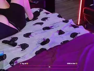 bimbokitten666 from Chaturbate