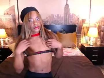 bloom_bbc from Chaturbate