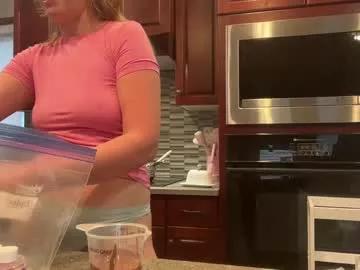 booksnlooksgirl from Chaturbate