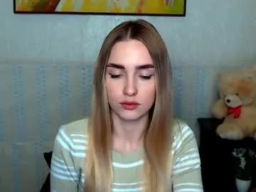bottomless_eyes_ from Chaturbate