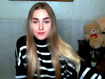 bottomless_eyes_ from Chaturbate