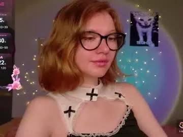 bunny_batters18 from Chaturbate