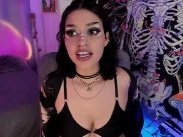 bunnypeachyy from Chaturbate