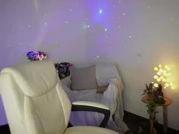 caramelo_xox from Chaturbate