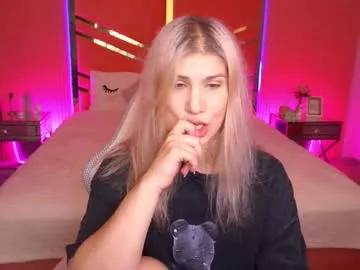 cassandragood from Chaturbate