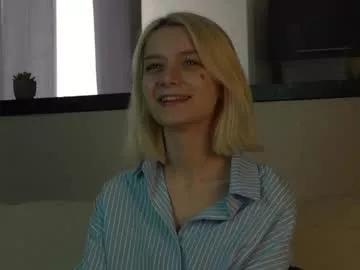 cassie130505 from Chaturbate