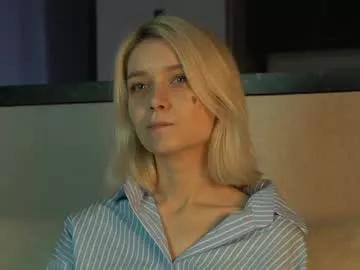 cassie130505 from Chaturbate