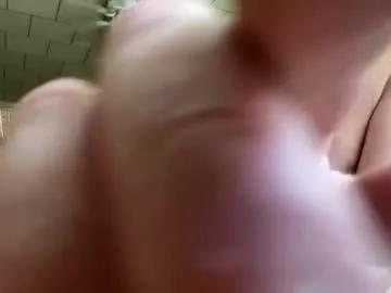 checkinout46 from Chaturbate