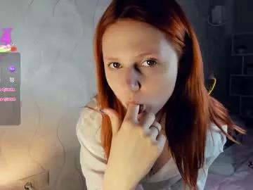 cheerfulmona from Chaturbate