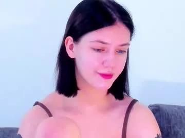 choco_bella from Chaturbate
