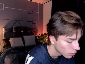 chrristopher77 from Chaturbate
