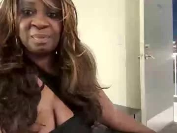cocopoundcake from Chaturbate