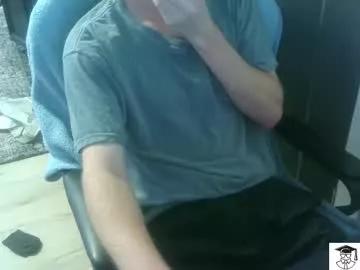 collegeguy4dads from Chaturbate