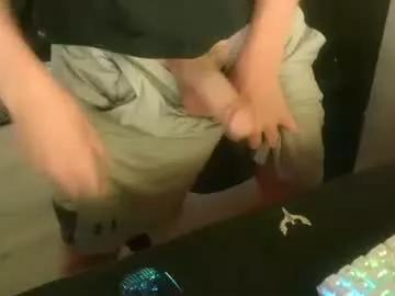 collegeguy4dads from Chaturbate