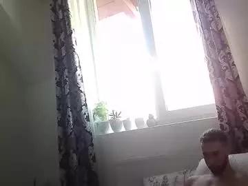 collegegymbro from Chaturbate