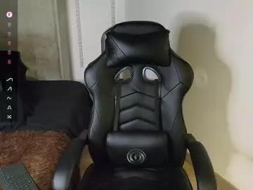 colombianmuscle8 from Chaturbate