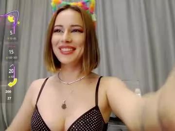 crystalmoon___ from Chaturbate is Freechat