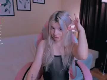 cuddly_kitten from Chaturbate is Freechat