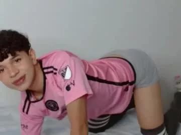 cuddly_twinkie from Chaturbate