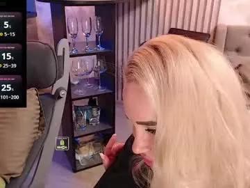 cuddlylina from Chaturbate