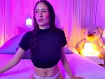 dannasiimonsbm from Chaturbate