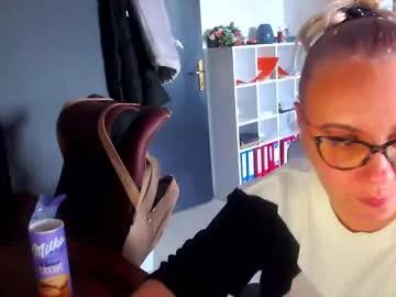 Daring_inara webcams show profile image 