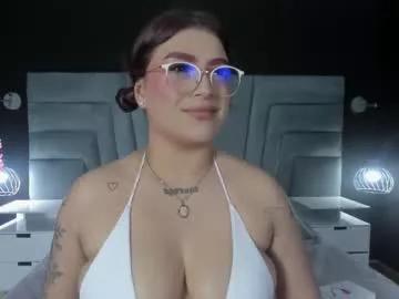 dawa_angels from Chaturbate