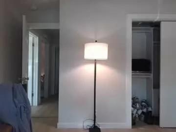 decentlytrey from Chaturbate