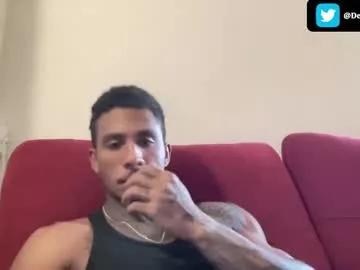 deepthroatfucker_ccs from Chaturbate