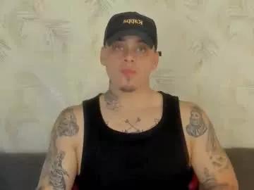 dennis_munera from Chaturbate