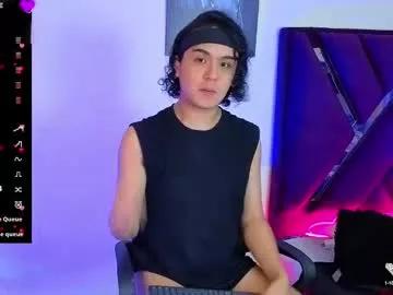derek_greyy_ from Chaturbate